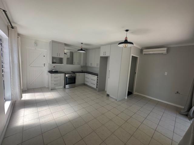 To Let 1 Bedroom Property for Rent in Die Boord Western Cape